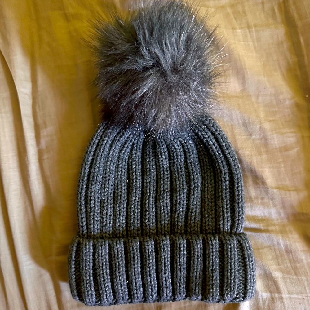 Grey Time and Tru Knitted Beanie